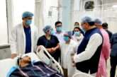 मुख्यमंत्री ने एम्स में उपचार हेतु भर्ती रुद्रप्रयाग के घायलों का हालचाल जाना